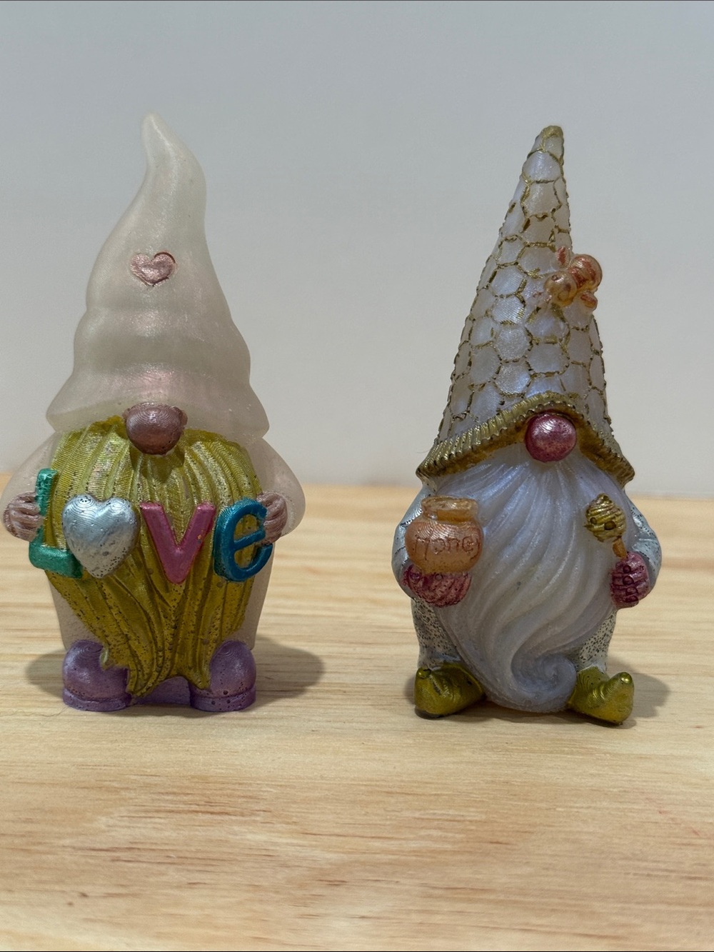 Decorative Love Gnome Figurine - Pastel Multicolor
